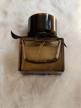 Empty My Burberry Black Eau de Parfum - Amber Brown Bottle